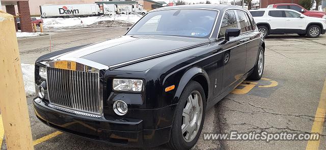 Rolls-Royce Phantom spotted in Medina, Ohio