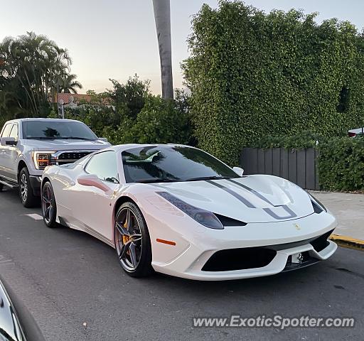 Ferrari 458 Italia spotted in Palm Beach, Florida
