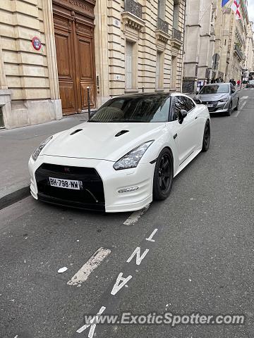 Nissan GT-R spotted in Paris, France