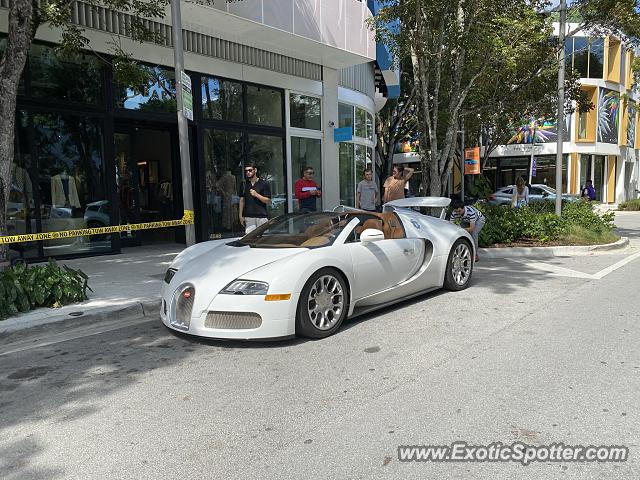 Bugatti Veyron spotted in Miami, Florida