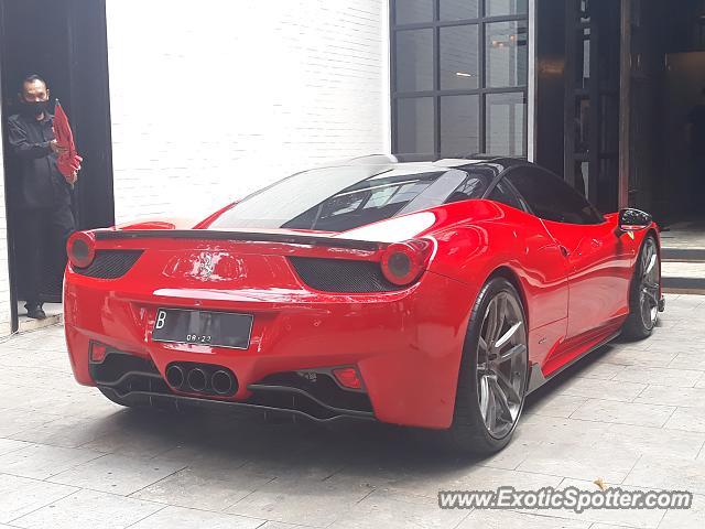 Ferrari 458 Italia spotted in Jakarta, Indonesia