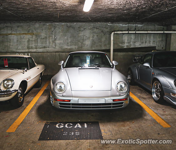 Porsche 959 spotted in Amelia Island, Florida