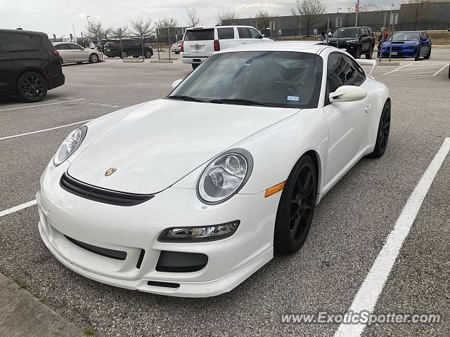 Porsche 911 GT3 spotted in Austin, Texas