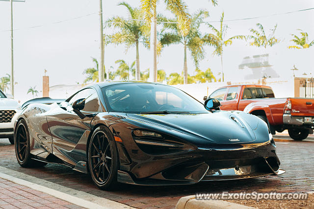 Mclaren 765LT spotted in Fort Myers, Florida