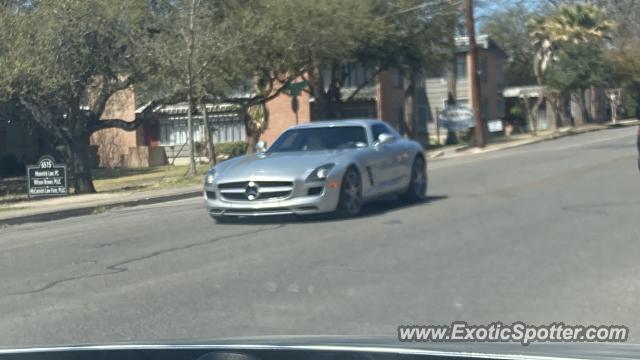 Mercedes SLS AMG spotted in San Antonio, Texas
