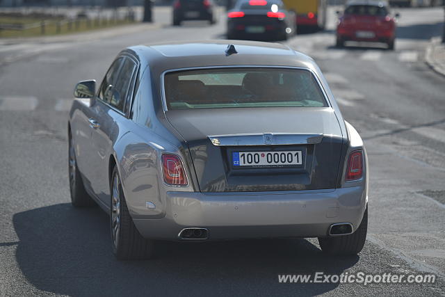 Rolls-Royce Phantom spotted in Warsaw, Poland