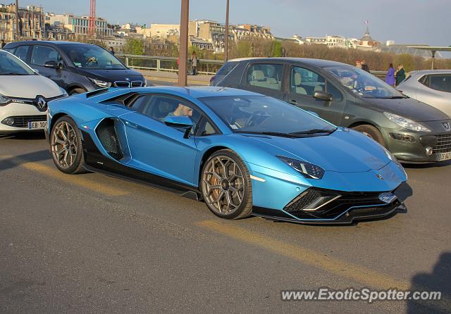 Lamborghini Aventador spotted in Paris, France