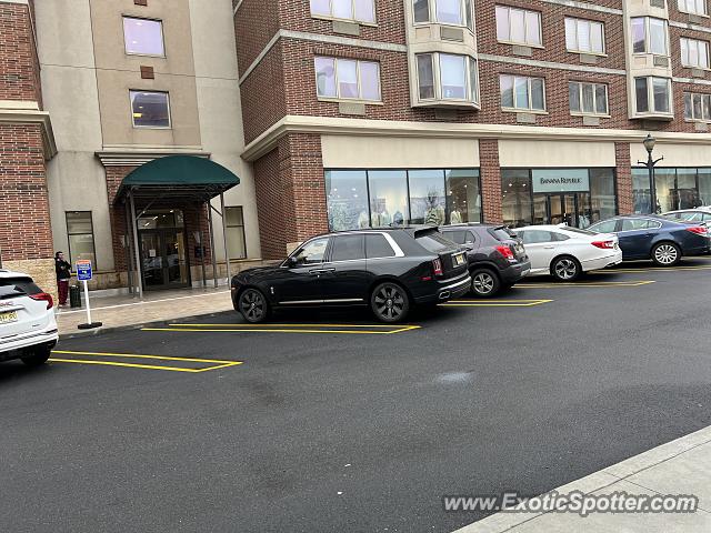 Rolls-Royce Cullinan spotted in Edgewater, New Jersey