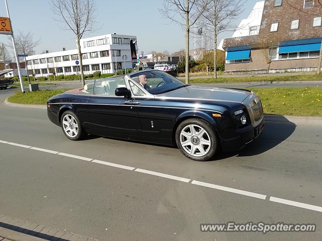 Rolls-Royce Phantom spotted in Papendrecht, Netherlands