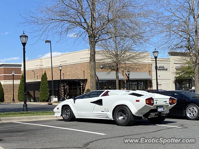 Lamborghini Countach spotted in Charlotte, North Carolina
