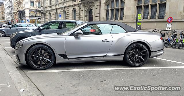 Bentley Continental spotted in Zürich, Switzerland