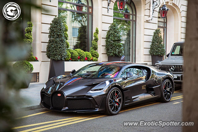 Bugatti Divo spotted in Paris, France