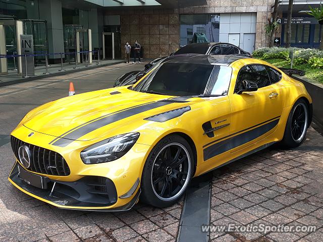 Mercedes AMG GT spotted in Jakarta, Indonesia