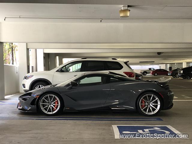 Mclaren 765LT spotted in Encino, California