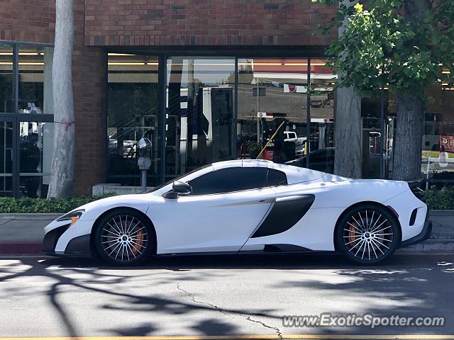 Mclaren 675LT spotted in Encino, California