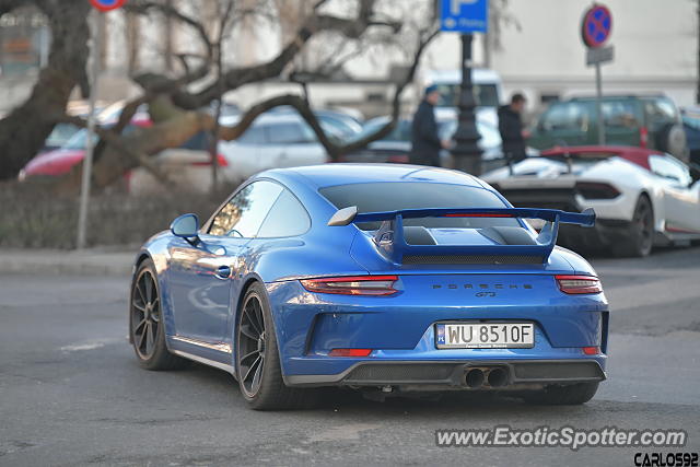 Porsche 911 GT3 spotted in Warsaw, Poland