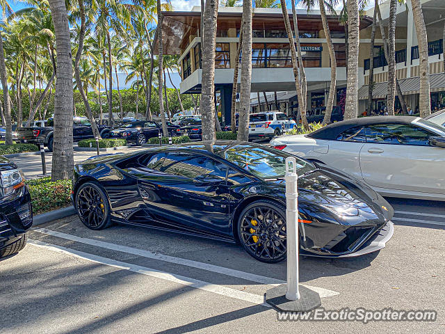 Lamborghini Huracan spotted in Miami Beach, Florida