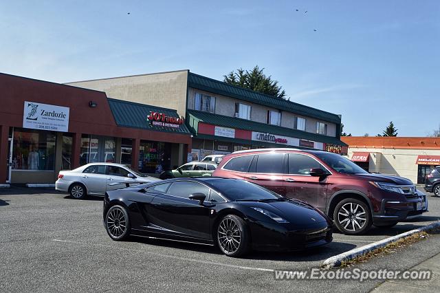 Lamborghini Gallardo spotted in Kent, Washington