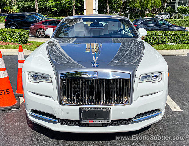 Rolls-Royce Dawn spotted in Sunny Isles, Florida