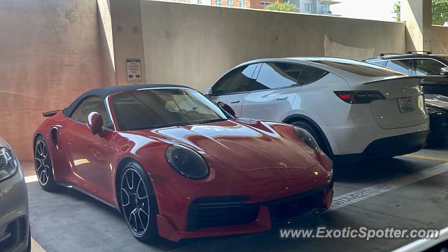 Porsche 911 Turbo spotted in Austin, Texas