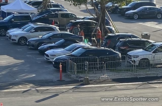 Lamborghini Urus spotted in Miami, Florida