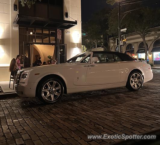 Rolls-Royce Phantom spotted in Winter Park, Florida