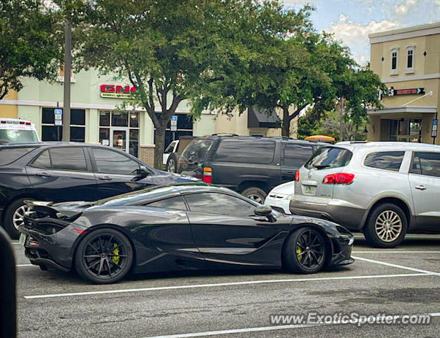 Mclaren 720S spotted in Jacksonville, Florida