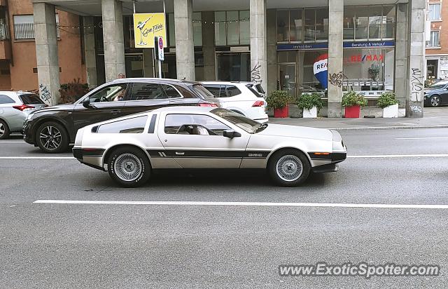 DeLorean DMC-12 spotted in Zurich, Switzerland