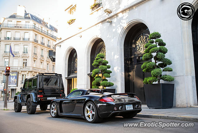 Porsche Carrera GT spotted in Paris, France
