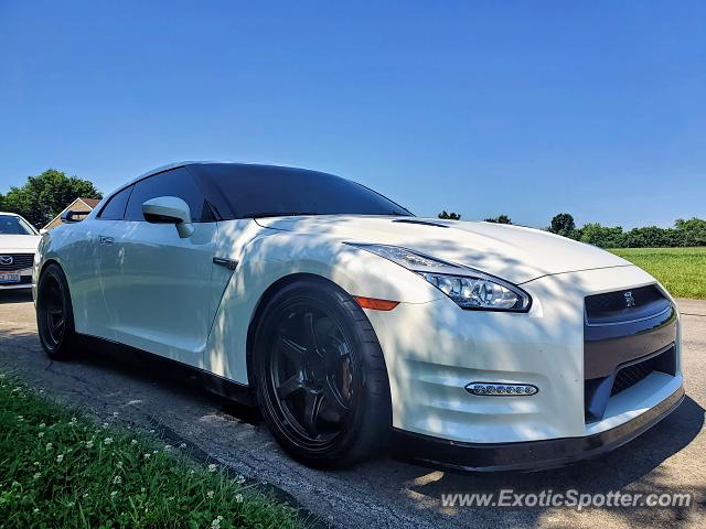Nissan GT-R spotted in Bardstown, Kentucky