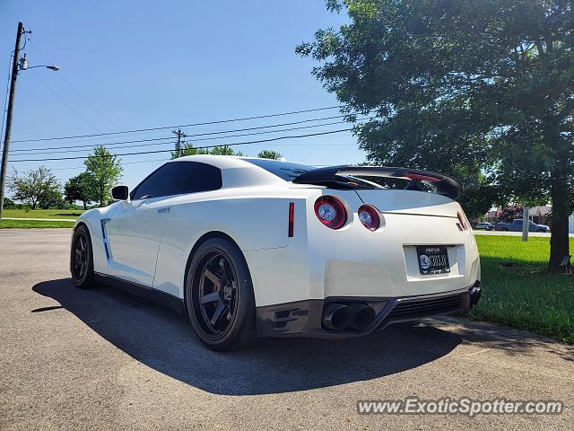 Nissan GT-R spotted in Bardstown, Kentucky