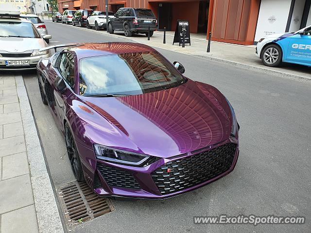 Audi R8 spotted in Warsaw, Poland