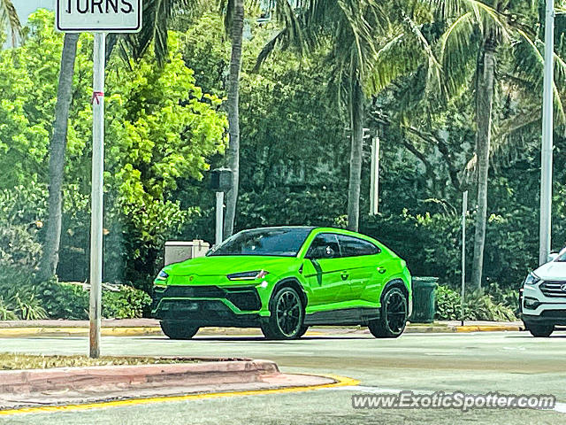Lamborghini Urus spotted in Miami Beach, Florida
