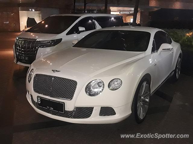 Bentley Continental spotted in Jakarta, Indonesia