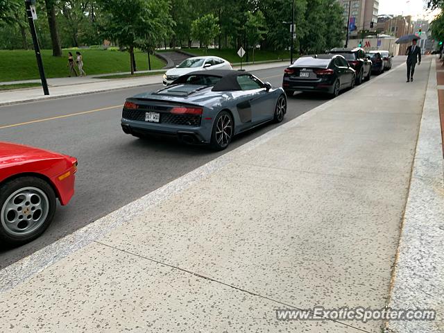 Audi R8 spotted in Montréal, Canada
