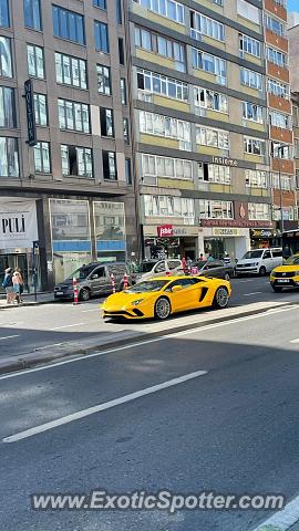 Lamborghini Aventador spotted in Istanbul, Turkey
