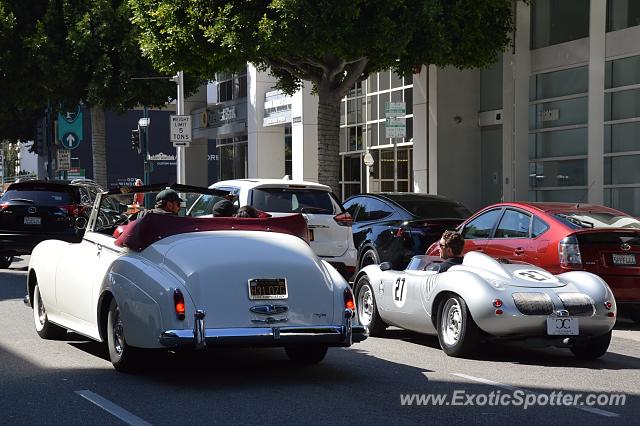 Rolls-Royce Silver Cloud spotted in Beverly Hills, California
