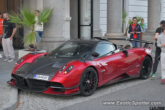 Pagani Huayra spotted in Warsaw, Poland