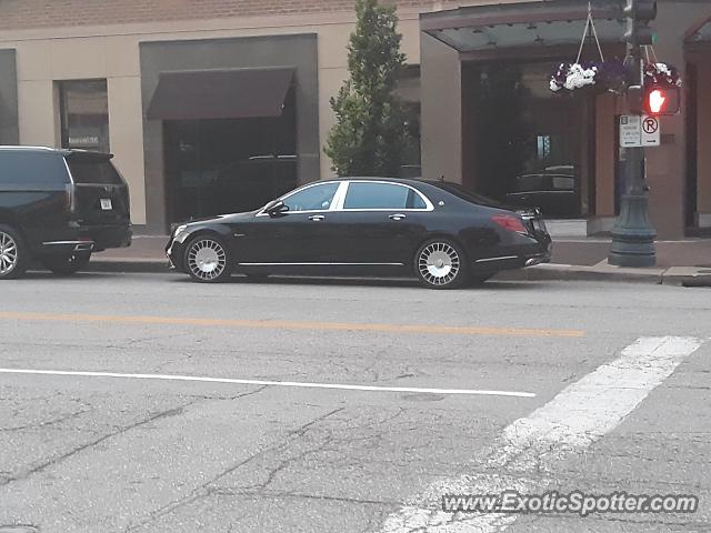 Mercedes Maybach spotted in Kansas City, Kansas