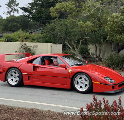 Ferrari F40 spotted in Palo Alto, California