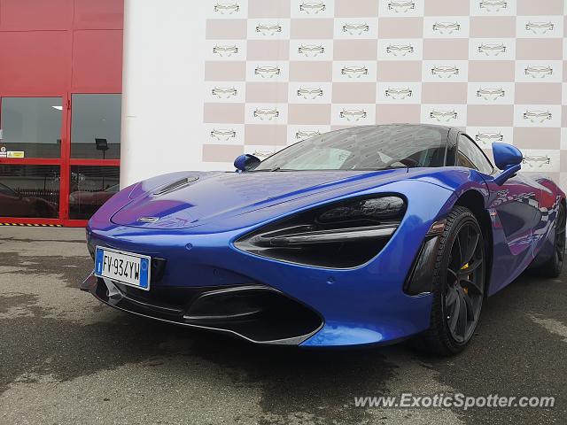 Mclaren 720S spotted in Maranello, Italy