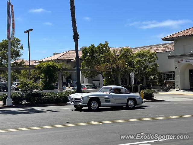 Mercedes 300SL spotted in La Jolla, California