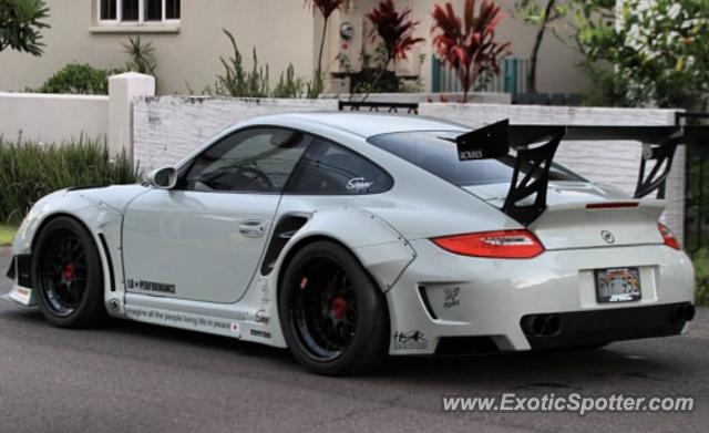 Porsche 911 spotted in Honolulu, Hawaii