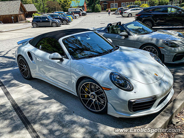 Porsche 911 Turbo spotted in Tapoco Lodge, North Carolina