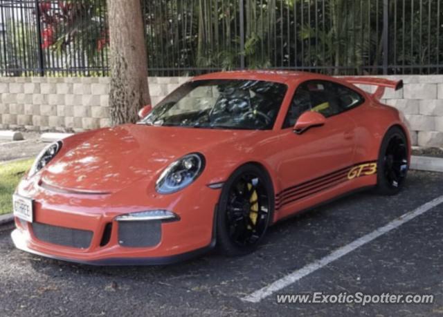 Porsche 911 GT3 spotted in Honolulu, Hawaii
