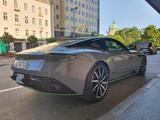 Aston Martin DB11
