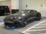 Aston Martin DB11