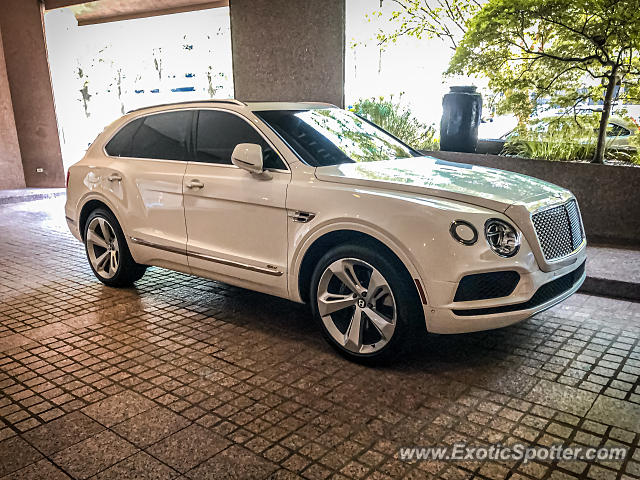 Bentley Bentayga spotted in Atlanta, Georgia