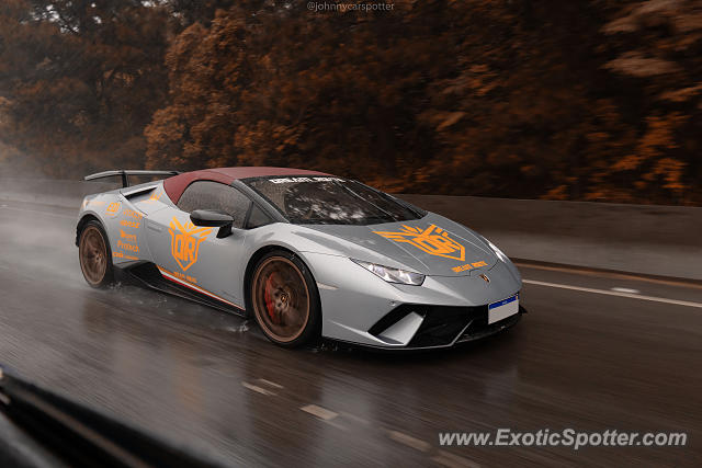 Lamborghini Huracan spotted in Curitiba, PR, Brazil