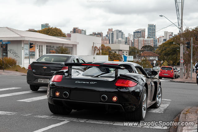 Porsche Carrera GT spotted in Curitiba, Brazil